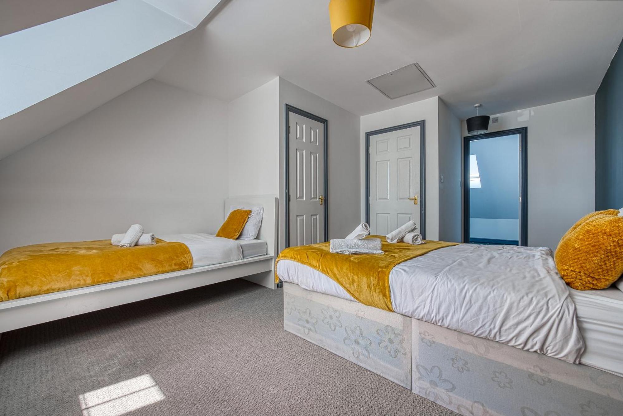 Nec Exhibitor Home, Stay Near Birmingham Airport Exteriör bild
