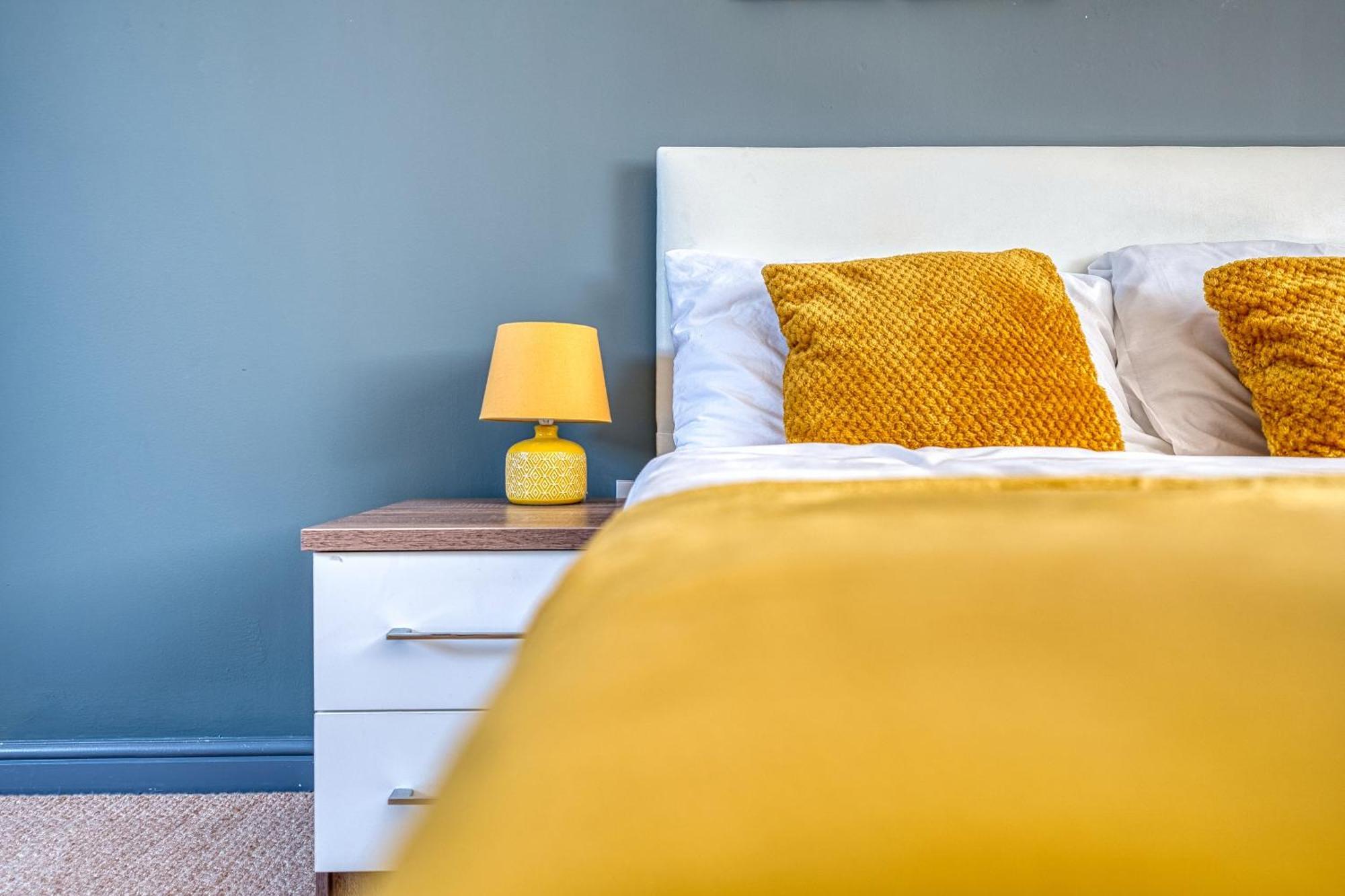 Nec Exhibitor Home, Stay Near Birmingham Airport Exteriör bild